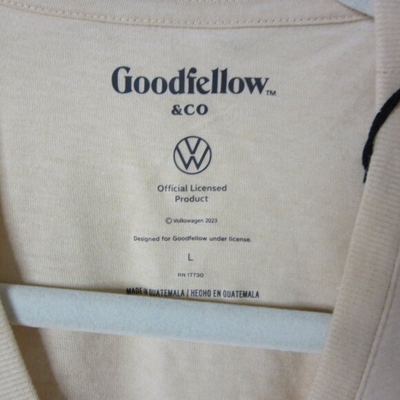 Goodfellow T Shirt Christmas Tree VW Van Print Beige Unisex Tee Size Large NWT - Picture 3 of 6